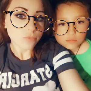 Meet your Posher, Cayleigha